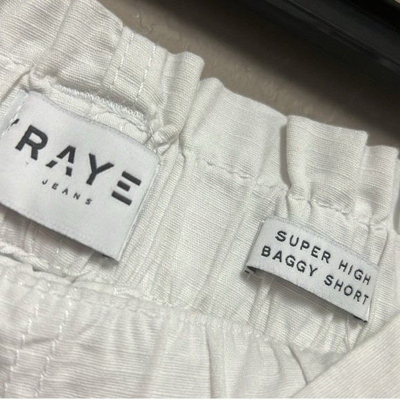 🔥NWT:FRAYED JEANS White Pocketed Fringed Baggy Elastic Waist High Waist Shorts - Picture 9 of 10